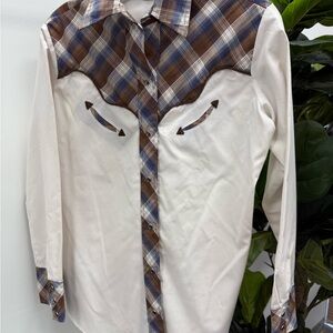 Women’s Miss Rodeo America Casual Plaid Button-Down Shirt